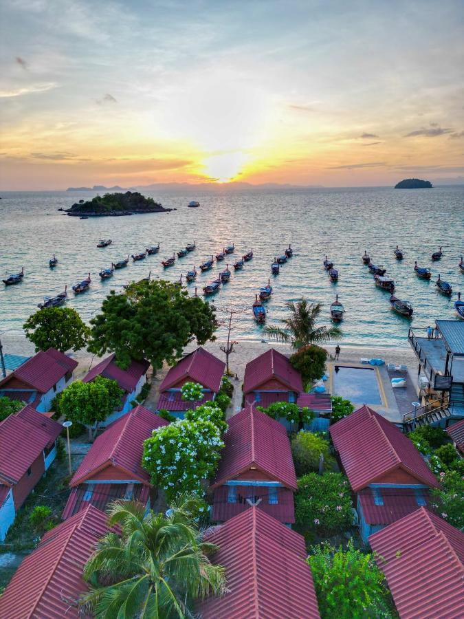 Lipe Power Beach Resort Exteriör bild